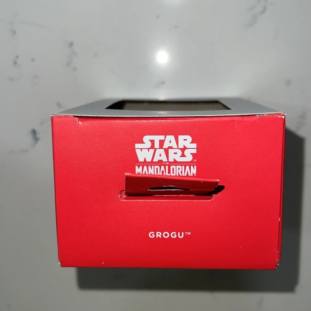 Hallmark Star Wars The Mandalorian Grogu Resin Ornament Christmas Tree Decor